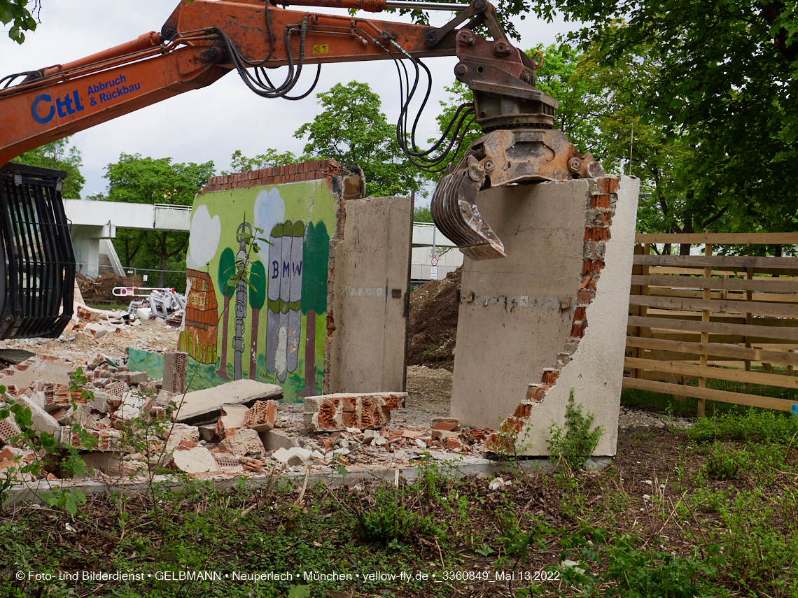 13.05.2022 - Baustelle am Haus für Kinder in Neuperlach